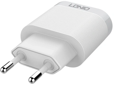 Зарядное устройство сетевое LDNIO A303Q 18W +Type-C QC 3.0 White (LD_B4370) - фото в интернет-магазине Арктика