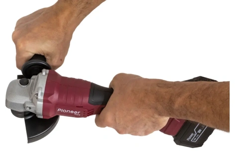 Углошлифовальная машинка Pioneer AG-M20V-125-01B - фото в интернет-магазине Арктика