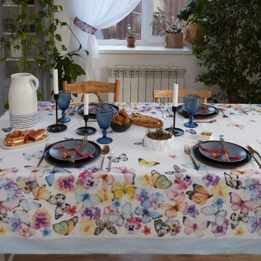 Скатерть "Этель" Бабочки  180*147 см 4645822 - Сима-ленд - фото в интернет-магазине Арктика