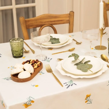 Скатерть Этель "Полевые цветочки" 146х220+/-2см, рогожка 176 г/м2, 100% хл 10783211 - Сима-ленд - фото в интернет-магазине Арктика