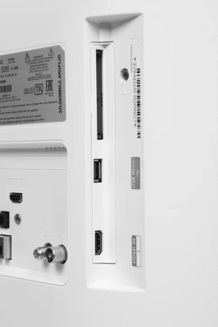 Телевизор LG 32LQ63806LC.ARUG Smart TV - фото в интернет-магазине Арктика