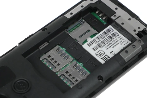 Мобильный телефон Xenium X718 Black - фото в интернет-магазине Арктика