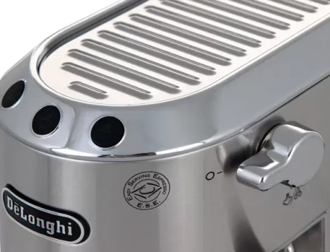 Кофеварка DeLonghi ЕC 685M металл - фото в интернет-магазине Арктика